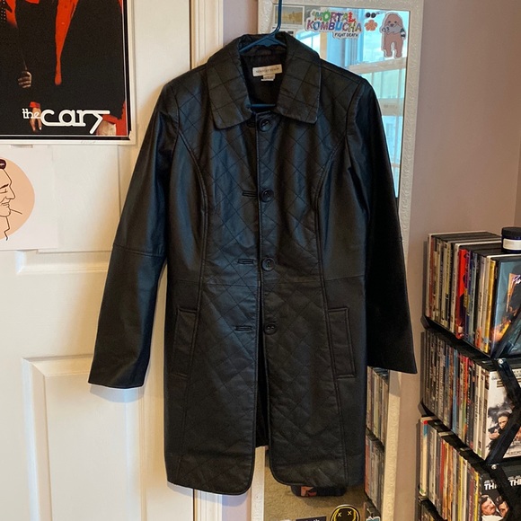 Newport News Jackets & Blazers - Newport News Women’s Black Leather Trenchcoat Size 8
